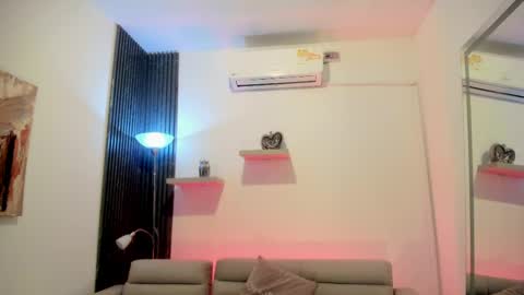 ivania_lua online show from 04-11-26, 11:03