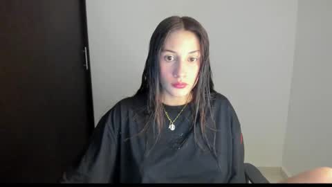 Snapshot of ivanna_essis chatting on 01-07-25, 05:12 ivanna_essis online show from 01-07-25, 05:12