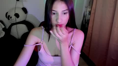 Snapshot of ivanna_essis chatting on 09-11-25, 12:33 ivanna_essis online show from 09-11-25, 12:33