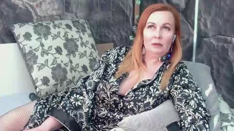 IrennaSplash online show from 01-12-26, 07:35