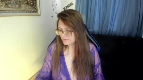 Snapshot of ivette_shaira chatting on 06-30-26, 12:28 IVETTE online show from 06-30-26, 12:28