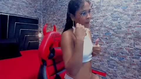 Ivis  online show from 02-13-25, 11:17