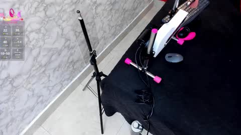 Ivis  online show from 11-10-25, 12:15