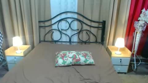 Snapshot of ivone_twinkle chatting on 10-17-25, 06:38 ivone_twinkle online show from 10-17-25, 06:38