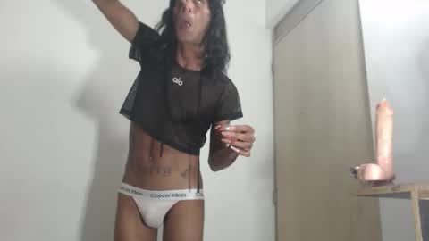 Snapshot of ivonneth chatting on 02-01-26, 05:39 ivonneth online show from 02-01-26, 05:39