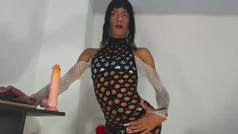 Snapshot of ivonneth chatting on 02-22-26, 09:13 ivonneth online show from 02-22-26, 09:13