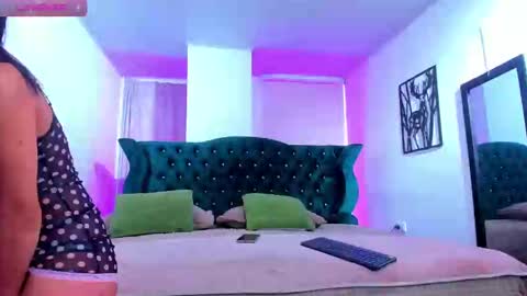 Ivonny online show from 11-04-25, 12:26