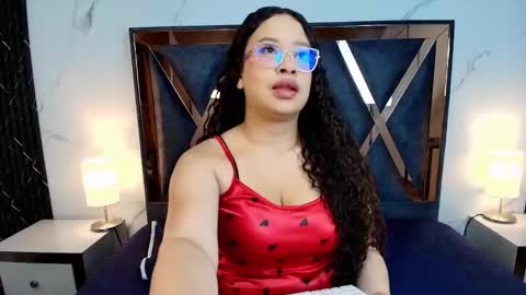 Snapshot of ivonygarciia chatting on 02-13-26, 11:28 ivonygarciia online show from 02-13-26, 11:28