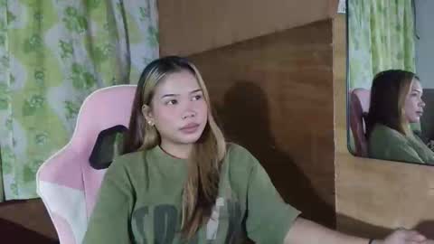 Snapshot of ivory_babe chatting on 05-30-26, 08:50 ivory_babe online show from 05-30-26, 08:50