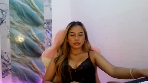 Snapshot of ivory_babe chatting on 06-30-26, 12:11 ivory_babe online show from 06-30-26, 12:11