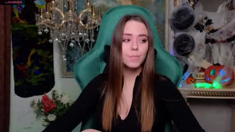 ivorywood_ online show from 10-29-25, 10:39