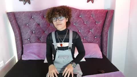 ivy_fantasy69 online show from 05-19-26, 11:22