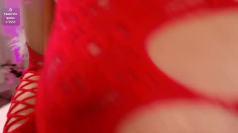 Snapshot of ivy_myaa chatting on 12-23-24, 12:57 Ivy Myaa online show from 12-23-24, 12:57