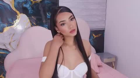 Snapshot of ivy_salazar chatting on 07-18-26, 03:00 Tell me Ivy is a pleasure online show from 07-18-26, 03:00