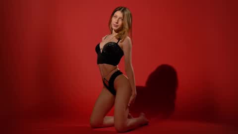 Snapshot of ivy_whyte chatting on 02-16-25, 02:54 Ivy online show from 02-16-25, 02:54