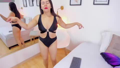 Snapshot of ivyblackk chatting on 06-02-26, 02:30 Ivy online show from 06-02-26, 02:30