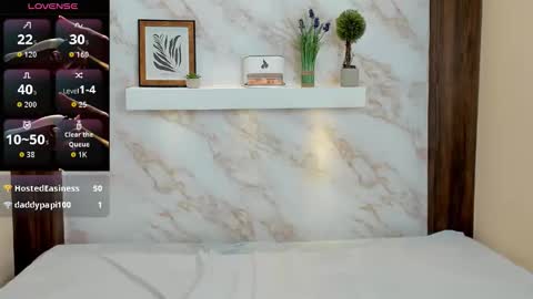 i v y  b l i s s online show from 03-22-26, 06:22