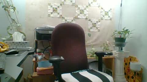 ivyjane3522 online show from 06-17-26, 12:24