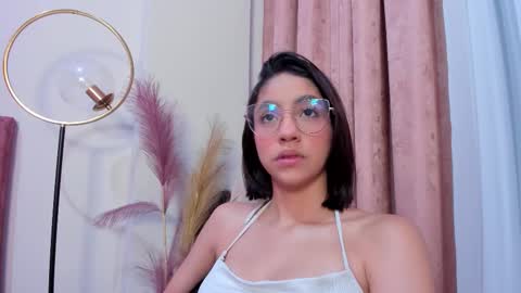 IvyJhonss online show from 01-12-26, 12:10