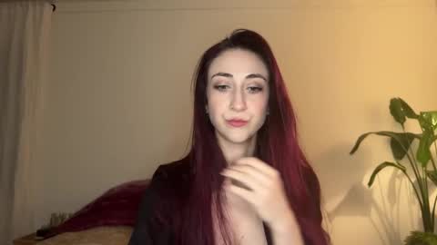 Ivy Rosie online show from 02-24-25, 02:19