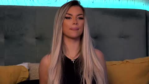  Ivy  online show from 02-20-25, 11:20