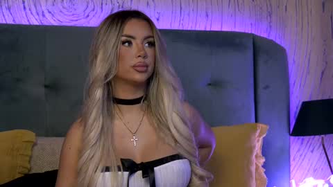  Ivy  online show from 03-03-25, 05:42