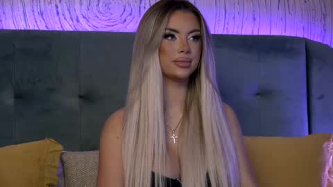  Ivy  online show from 03-04-25, 05:32