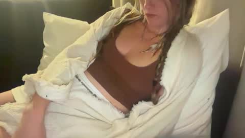 ivysagex online show from 12-02-25, 03:18