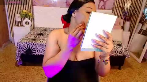 Snapshot of ivyshine7 chatting on 07-12-26, 06:54 ivyshine7 online show from 07-12-26, 06:54