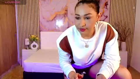 Snapshot of ivyshine7 chatting on 07-13-26, 06:44 ivyshine7 online show from 07-13-26, 06:44