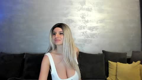 Snapshot of ivytease_ chatting on 06-21-26, 09:28 Ivt online show from 06-21-26, 09:28