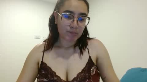 Snapshot of ivyy1_ chatting on 05-14-26, 03:24 Ivy online show from 05-14-26, 03:24