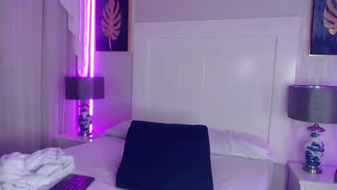 Snapshot of ivyy_crystal chatting on 03-10-25, 03:20 Ivy online show from 03-10-25, 03:20