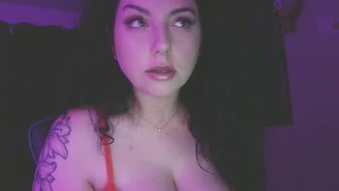 Amiee online show from 03-19-26, 01:20