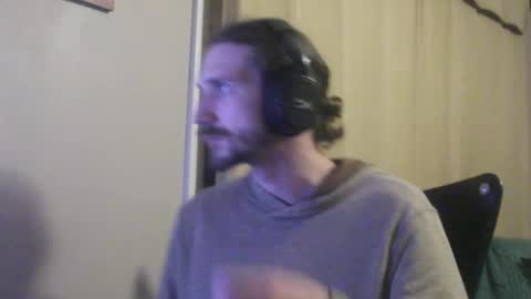 Snapshot of iwhitesmurf chatting on 11-20-25, 05:29 iwhitesmurf online show from 11-20-25, 05:29