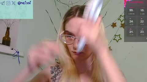 Snapshot of ixsi chatting on 05-26-26, 05:31 Nina online show from 05-26-26, 05:31