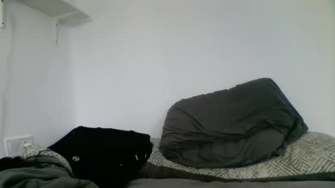 Casandro online show from 10-30-25, 01:34