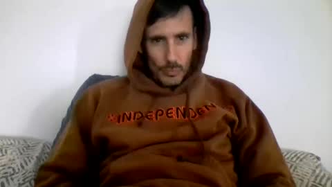 Casandro online show from 11-16-25, 02:33