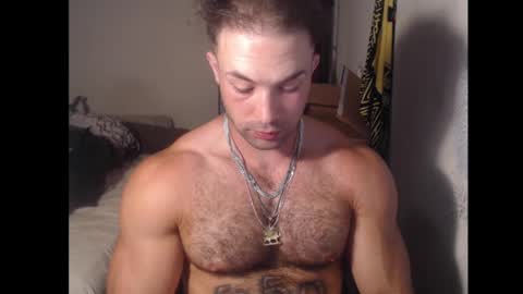 Snapshot of izak144 chatting on 10-07-25, 03:14 izak144 online show from 10-07-25, 03:14