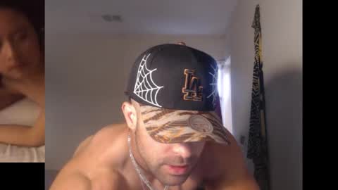 Snapshot of izak144 chatting on 11-20-25, 07:46 izak144 online show from 11-20-25, 07:46