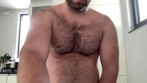Izylduur online show from 08-04-26, 07:44