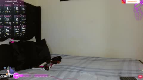 Snapshot of izzabelvalentine chatting on 12-17-24, 07:26 Izzabel Valentine online show from 12-17-24, 07:26