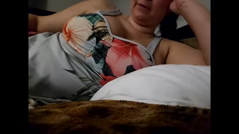 izzypopxoxo online show from 02-05-26, 07:35