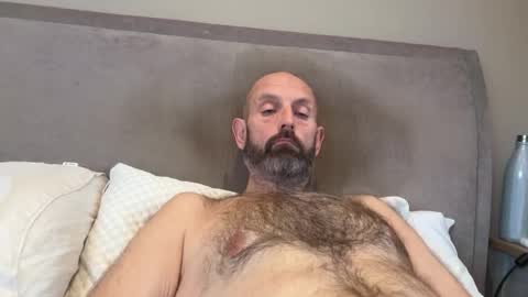 izzysboytoy1 online show from 02-24-26, 08:01