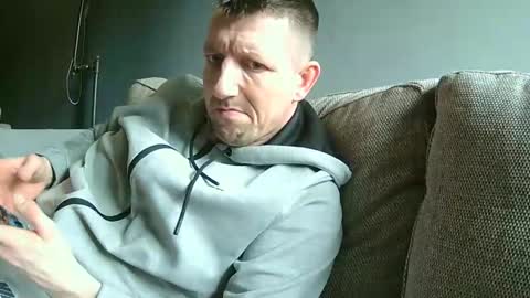 Snapshot of j281133 chatting on 03-07-25, 10:24 Big 8 online show from 03-07-25, 10:24