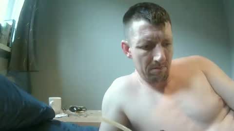 Snapshot of j281133 chatting on 03-10-25, 02:16 Big 8 online show from 03-10-25, 02:16