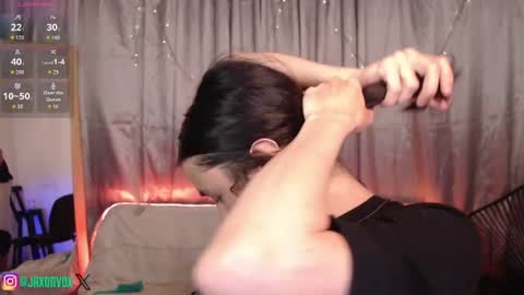 Snapshot of j_a_x_x_x_o_n chatting on 06-21-26, 10:40 Hey im Jaxxxon check my info online show from 06-21-26, 10:40