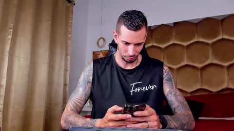 Snapshot of j_king__ chatting on 06-15-26, 09:39 J King online show from 06-15-26, 09:39