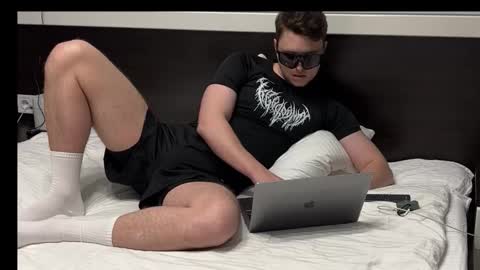 j_lyle_x online show from 11-07-25, 08:20