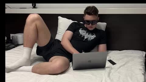 j_lyle_x online show from 11-09-25, 08:18